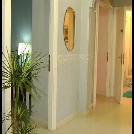 Bed and Breakfast La Casa Romana 4*