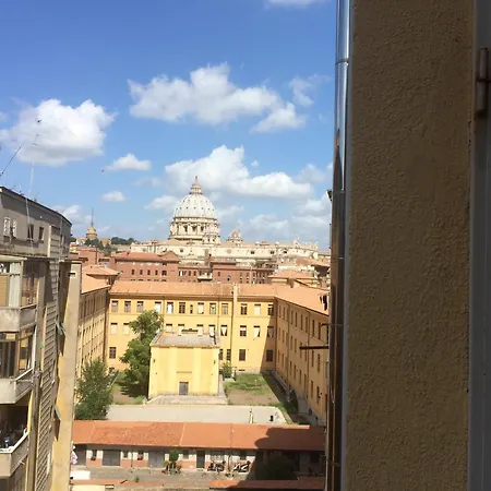 فندق مبيت وإفطار La Casa Romana روما